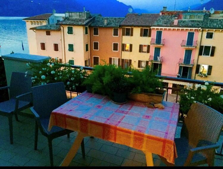 Apartmán Casa Elvira Brenzone sul Garda Exteriér fotografie